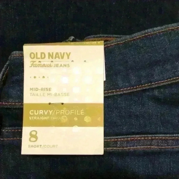 Old Navy Curvy Jeans - Picture 8 of 10